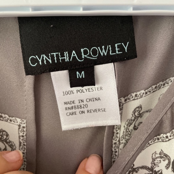 Flowy blouse - Picture 2 of 3